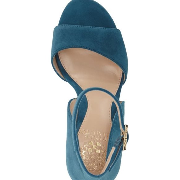 New Vince Camuto Sakari D'orsay Heels - Picture 6 of 8